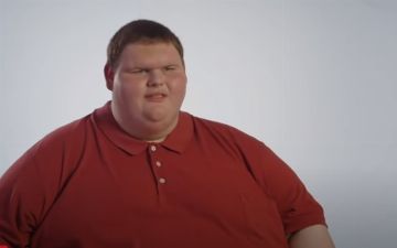 Почему некоторые дети и подростки резко набирают вес?