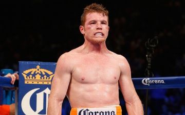 WBC признала Сауля Альвареса боксером года<br>