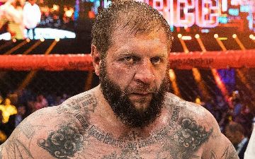 Александр Емельяненко намекнул на реванш с блогером Тарасовым