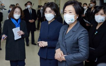Первая леди Зироат Мирзиёева посетила Национальный реабилитационный центр в Сеуле