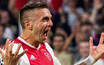 Тадич побил рекорд Месси по количеству результативных передач за календарный год 