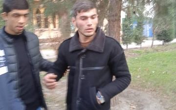 В Душанбе задержаны мужчины, подозреваемые в избиении двух 15-летних девушек за внешний вид