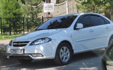 Тонировка в Узбекистане 2022: цены, разрешения и штрафы