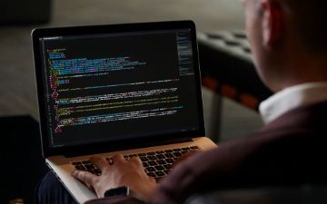 Создана нейросеть, которая отвечает на вопросы лучше людей в половине случаев 