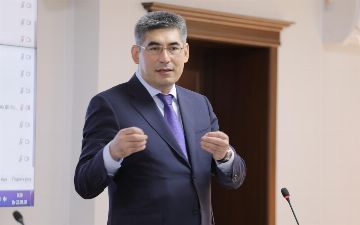 Председатель ГНК признался, что до назначения таксовал на Tiko