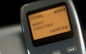 Первый в истории СМС продали на NFT-аукционе за 132 тысячи евро