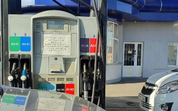 Автоэксперт рассказал, каким бензином нужно заправляться зимой, чтобы не «сломать» двигатель