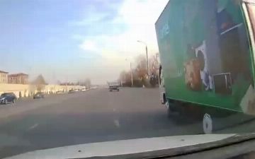 В Ташкенте грузовик Isuzu спровоцировал несколько аварийных ситуаций, а затем столкнулся с Lacetti