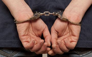 В Сурхандарье задержали мужчину, пытавшегося незаконно продать землю за 105 млн сумов