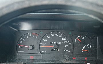 Главные причины, из-за которых не следует ездить на низких оборотах