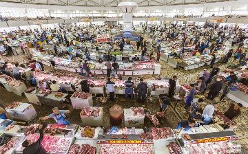 Узбекские семьи больше половины расходов направляют на еду