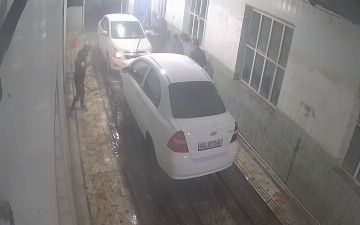 В Бухаре мойщик угнал «Нексию», которую нужно было помыть