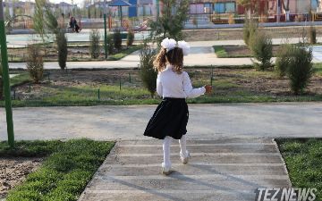 В Узбекистане школьников переводят на онлайн-обучение