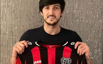 Сердар Азмун официально перешел в «Байер»