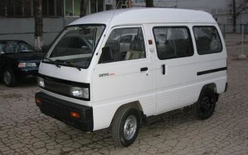 В Ферганской области мужчина украл из «Дамаса» деньги и мобильный телефон