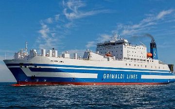 У берегов Греции загорелся пассажирский паром, на котором находились почти 300 человек 