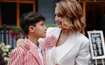 Лола поделилась советами, как справляться с трудностями подросткового возраста детей 