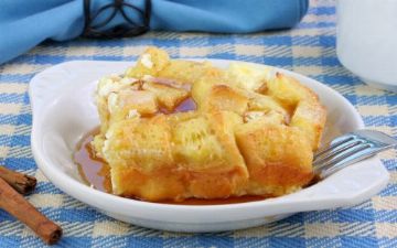 Вкусные французские тосты с яблоками в микроволновке на завтрак