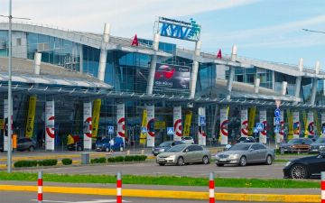 Аэропорт Киева отменил все рейсы