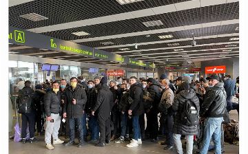 В Польшу вылетел второй узбекский спецборт для вывоза сограждан из Украины 