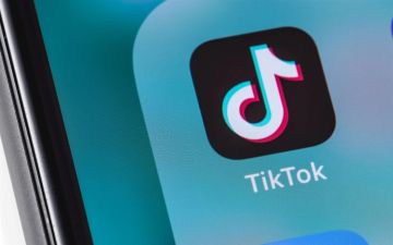 Роскомнадзор требует от TikTok исключить военный контент у несовершеннолетних пользователей <br>