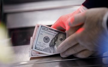 Госдолг Узбекистана увеличился почти на $4 млрд