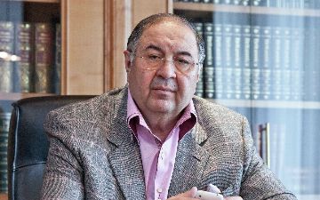 Алишер Усманов временно ушел с поста президента Международной федерации фехтования