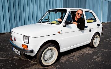 Автомобиль Тома Хэнкса выставили на продажу