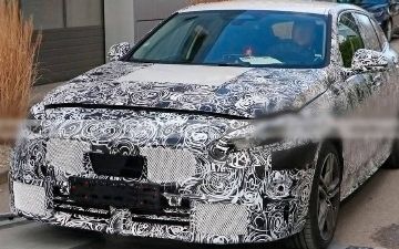 В сеть слили шпионские снимки нового BMW