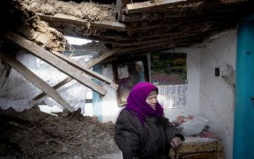 Помощь Красного Креста, ситуация на Чернобыльской АЭС и новые санкции против России — главное по Украине на сегодня