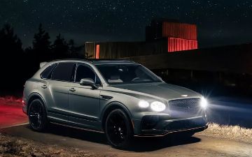 Bentley представил «космический» кроссовер
