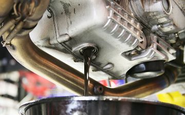 Какой срок годности у моторного масла