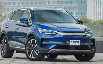 BYD показал обновленный кроссовер Tang