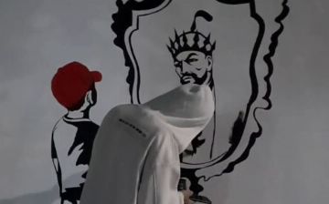 «Узбекский Бэнкси» представил работу ко дню рождения Амира Темура — видео