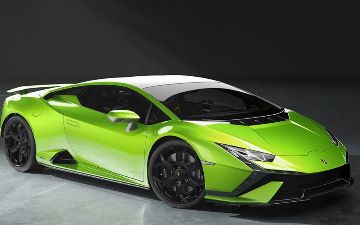 В сети появилось первое изображение новой машины от Lamborghini