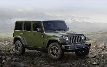 Посмотрите на тюнингованный Jeep Wrangler без дверей и крыши