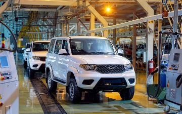 УАЗ останавливает выпуск машин на полмесяца