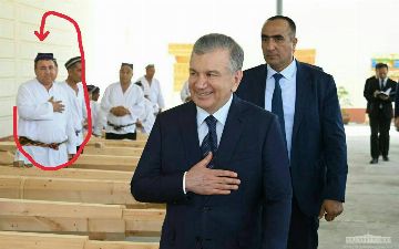 Ремесленников рядом с президентом опознали как водителя хокима и замдиректора школы