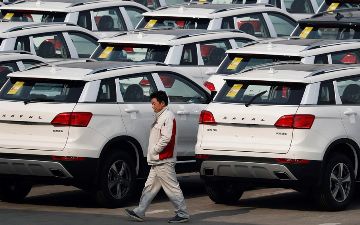 Самый крупный авторынок мира рухнул практически на 50% — почему?