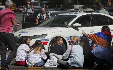 В Ереване проходят массовые протесты против премьер-министра — видео