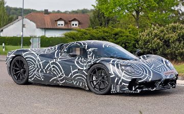 Pagani опубликовала тизер гиперкара C10