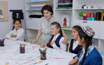 Председатель Попечительского совета Фонда Zamin ознакомилась с проектами, реализуемыми в Андижанской области