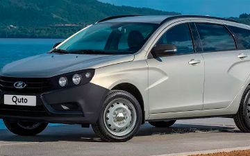 В сети появились первые фото упрощенной LADA Vesta