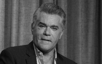 Умер звезда «Славных парней» Рэй Лиотта 