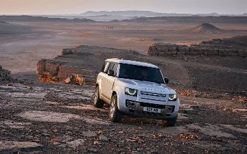 Land Rover показал самый большой Defender