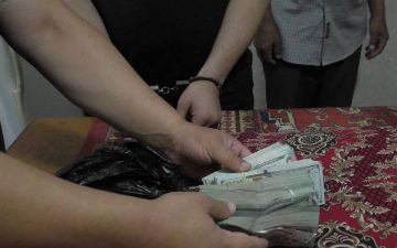 В Ташкенте шесть человек украли из квартиры гражданина Китая сейф с $265 тысяч