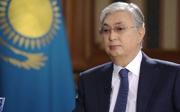 «Предлагали покинуть страну». Токаев вспомнил январские беспорядки в Казахстане