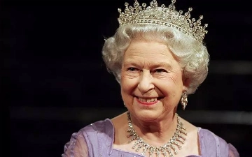 Елизавета II впервые высказалась о своем здоровье