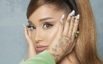 В дом Арианы Гранде ворвался сталкер, который до этого пытался убить ее 