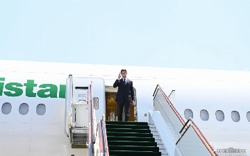 Сердар Бердымухамедов прибыл в Узбекистан